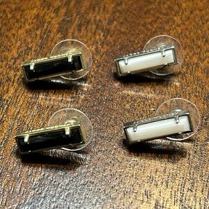 SALE!! Kendra Scott earrings-2 pair set